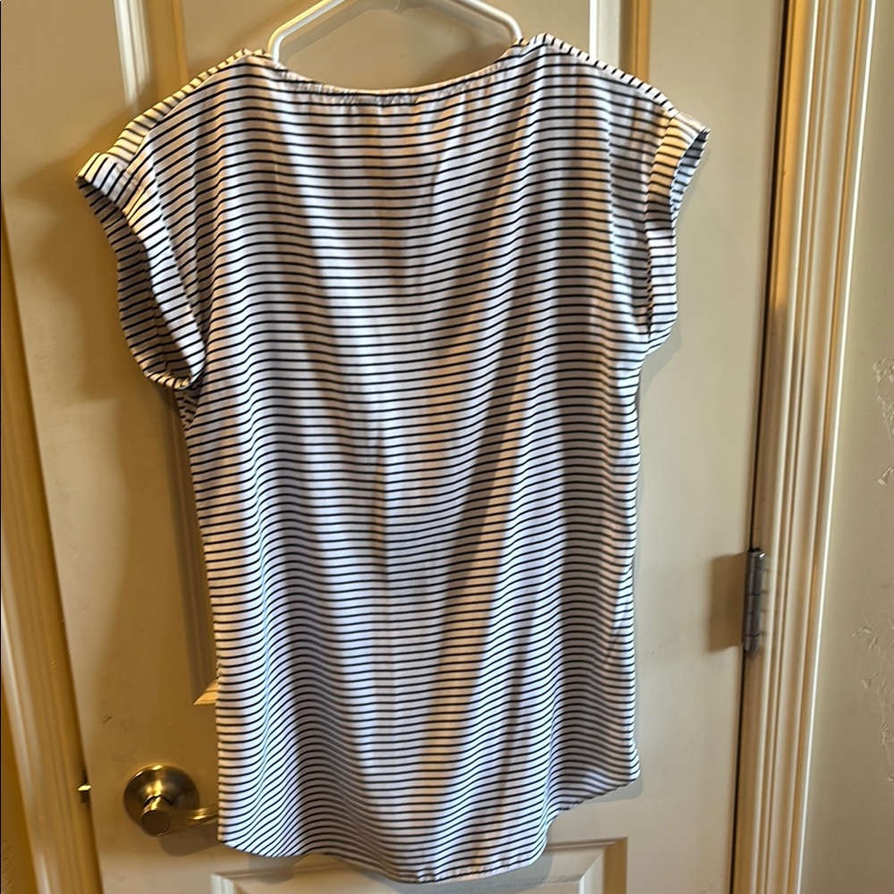 Express Blouse Bundle - Picture 11 of 11